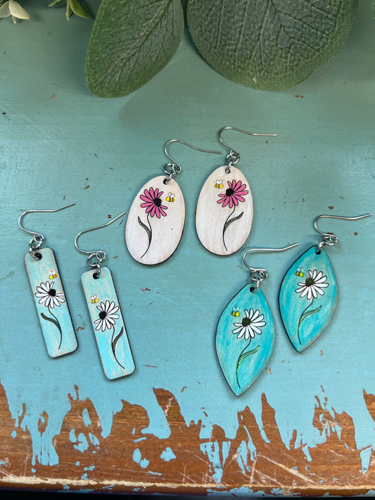 Daisy Bee Earrings